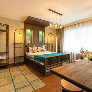 4* Aparthotel Cube
