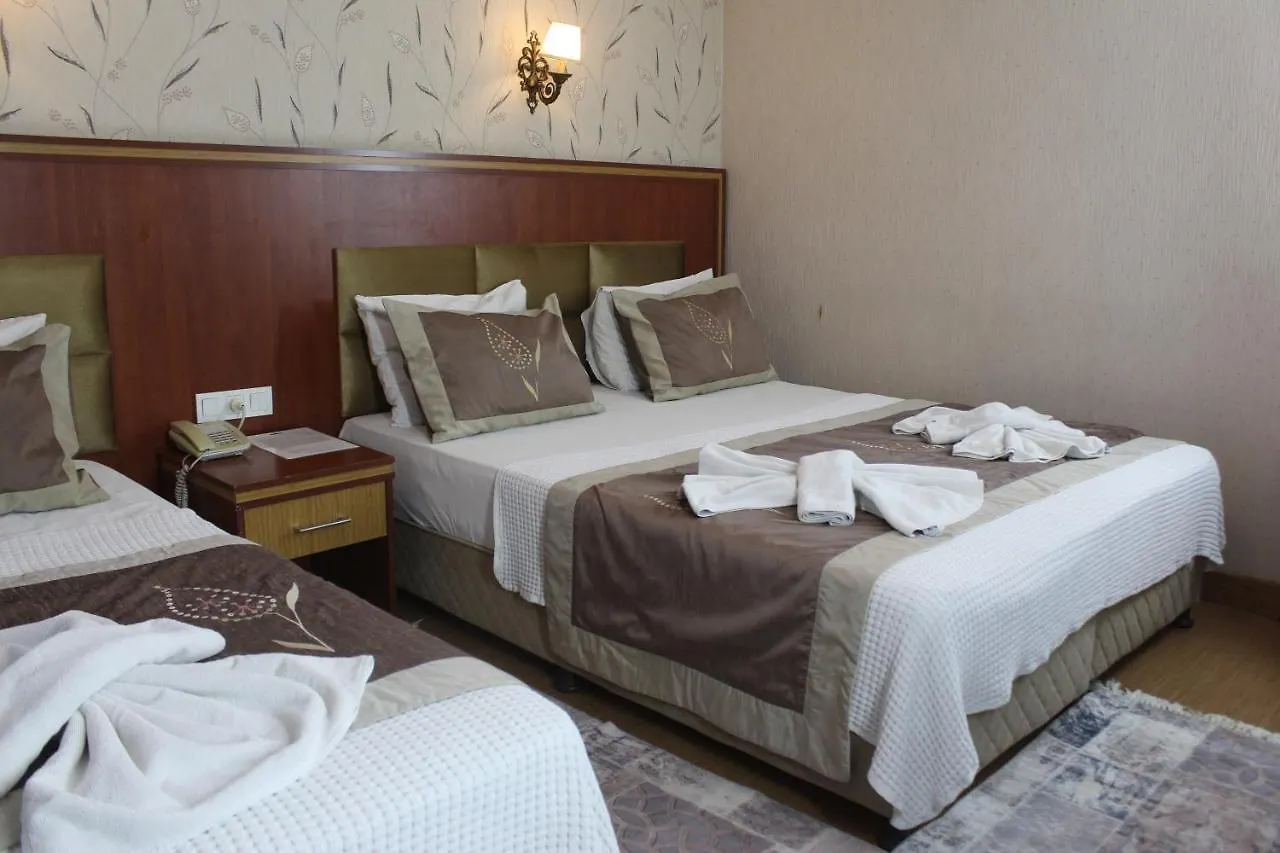 Hermanos Hotel Istambul